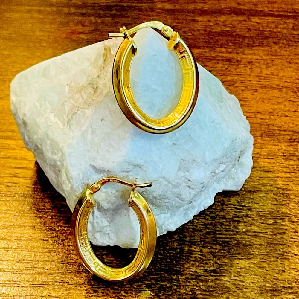 Vintage 18KGP/BZ Dolce Vita DV Greek Key Gold Oval Hoop Earrings